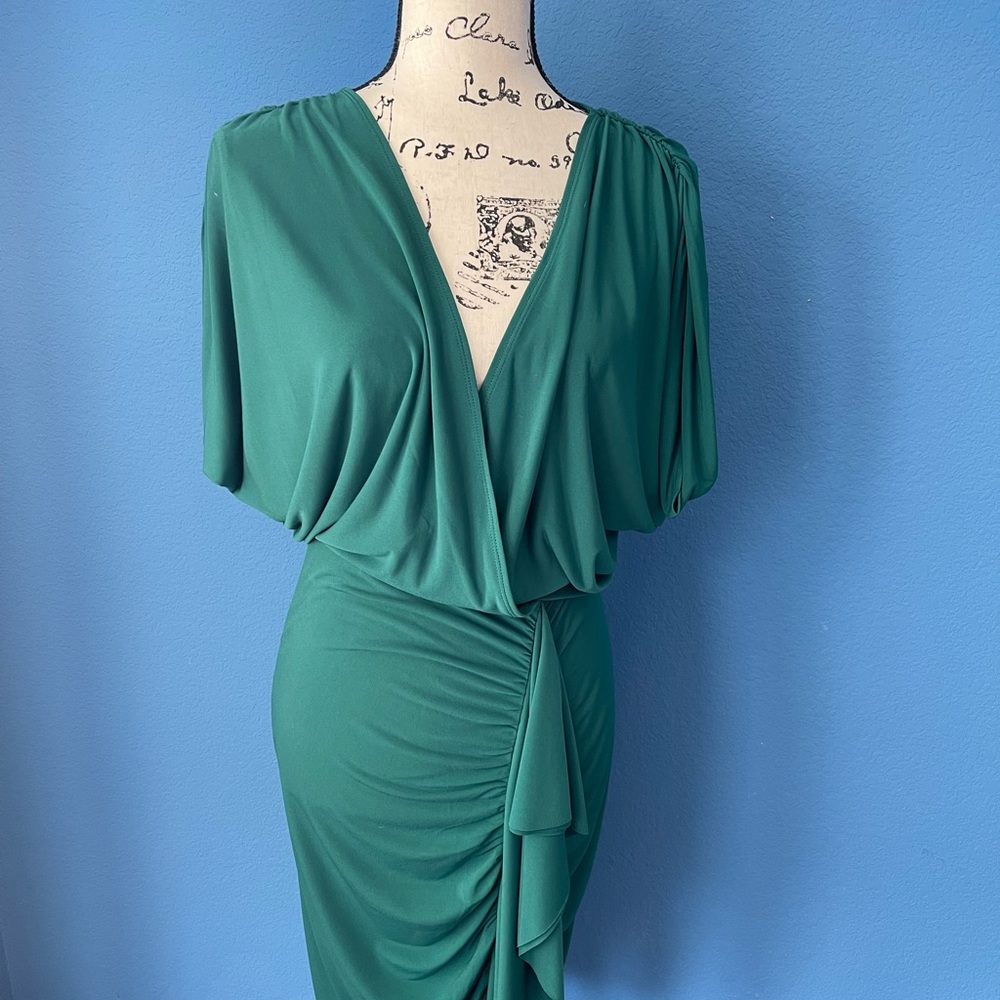 MODA International Dress